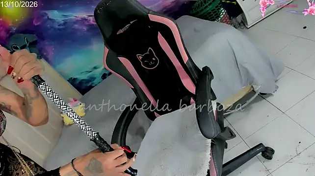 عرض كام Nella_Dolls