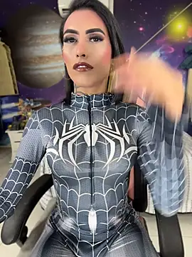 הופעת וובקאם של Nella_Dolls