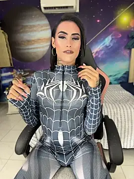 Nella_Dolls Adlı Modelin Web Kamerası Şovu