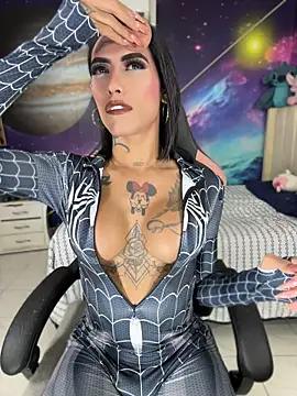 Show de Nella_Dolls na webcam