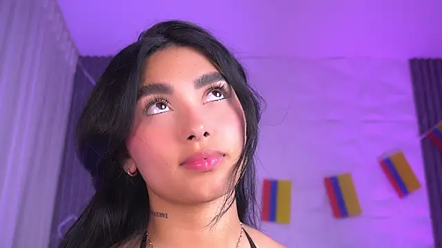 Chatroom XXX en direct de katy_rioss