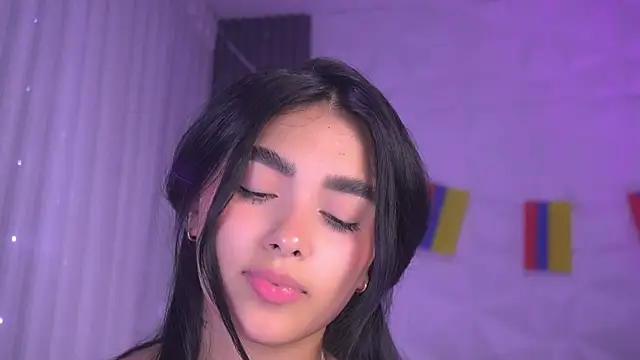 katy_rioss élő XXX-chatje