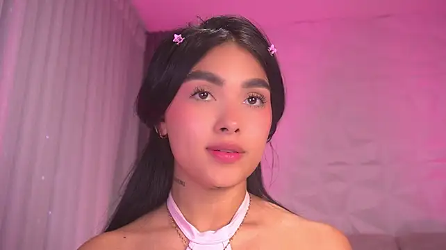 katy_rioss Adlı Modelin Canlı XXX Sohbeti