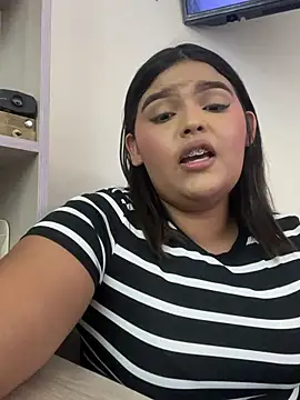 Czat XXX na żywo – Lia_sexx
