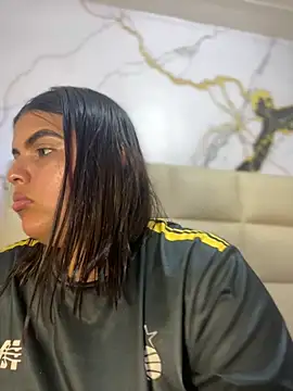 Lia_sexx Adlı Modelin Canlı XXX Sohbeti