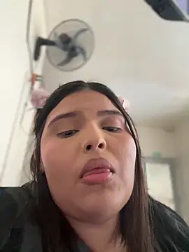دردشة Lia_sexx الجنسية المباشرة