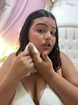 Lia_sexx Adlı Modelin Canlı XXX Sohbeti