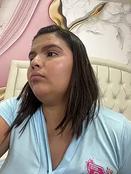 Lia_sexx Adlı Modelin Canlı XXX Sohbeti