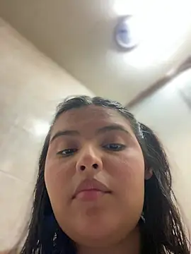 Lia_sexx élő XXX-chatje
