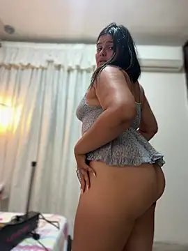 Chatroom XXX en direct de Lia_sexx