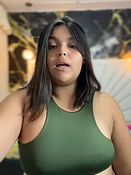 Lia_sexx Adlı Modelin Canlı XXX Sohbeti