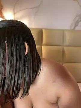 دردشة Lia_sexx الجنسية المباشرة