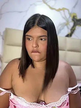 Lia_sexx XXX чат на живо