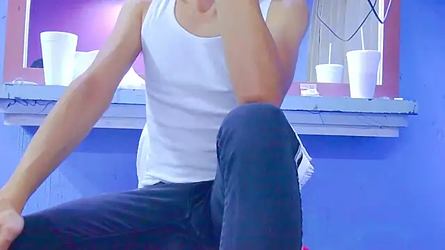 โชว์เว็บแคมของ Latinopervs