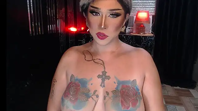 UrPlayfulMistress' Webcam Show
