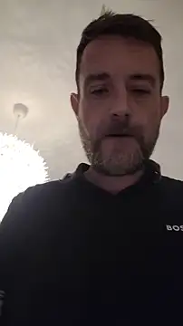 niceone888: απευθείας συνομιλία ΧΧΧ