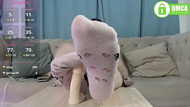 zoe_37 在線直播表演