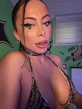TamaraSavage 网络视讯表演