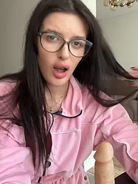 Živý XXX chat little_belucci