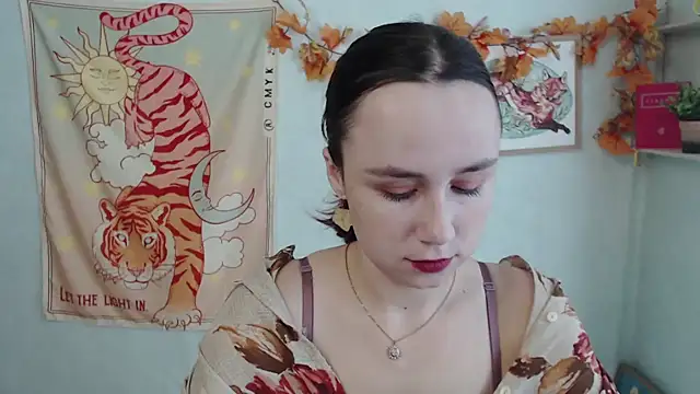 VeryVeryVeryShy_'s Live Chat Room