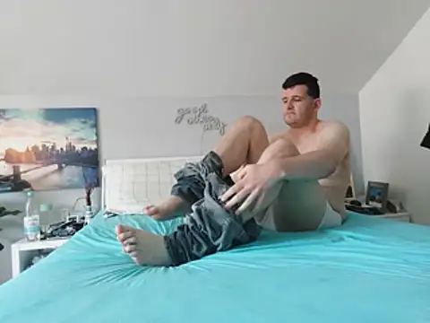 Nh2701 Webcam-Show