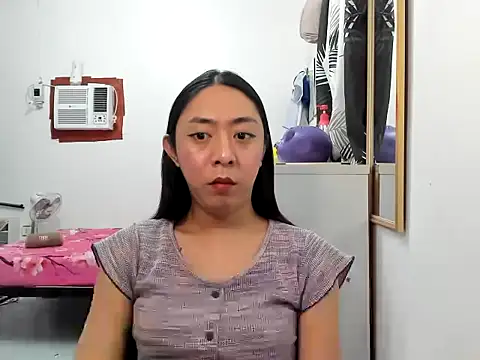ErikaJayne4u Pertunjukan Webcam