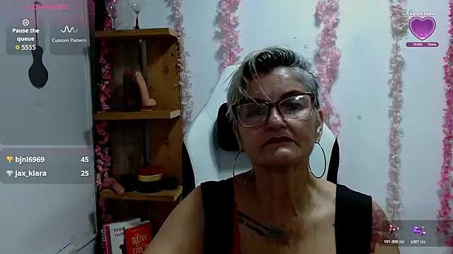 bety-cum2 – Live XXX-chat