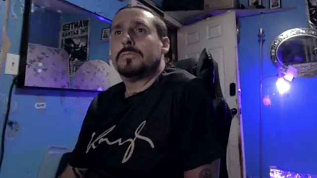 Pokazy przed kamerką – faded206