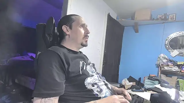 Pokazy przed kamerką – faded206
