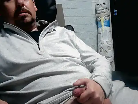 faded206 Show in webcam