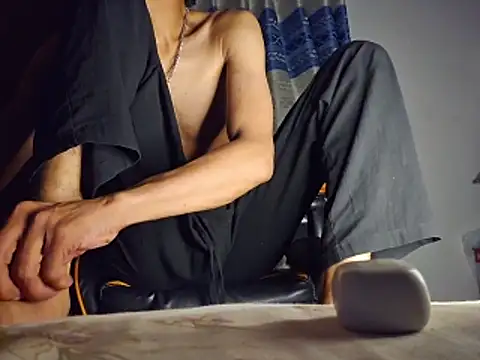 RikzAdam 网络视讯表演