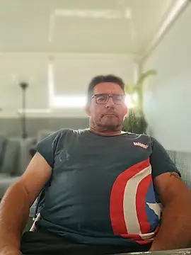 phil_truck_exhib Show Webcam
