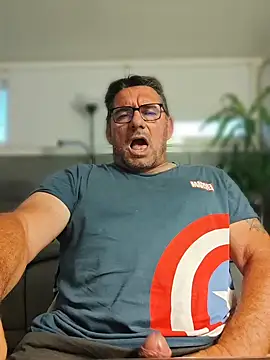 phil_truck_exhib Show Webcam