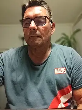 phil_truck_exhib's Webcam Show
