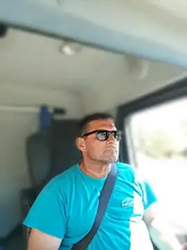 phil_truck_exhib Show in webcam