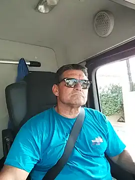phil_truck_exhib's Webcam Show
