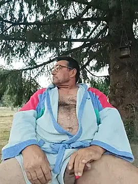 phil_truck_exhib Adlı Modelin Web Kamerası Şovu
