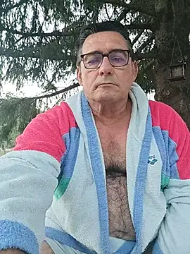 phil_truck_exhib Show Webcam