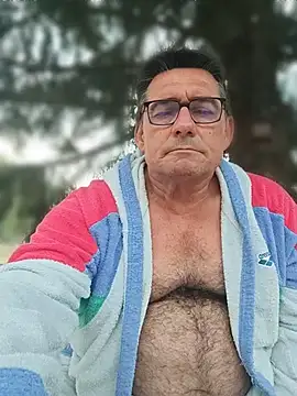 phil_truck_exhib's Webcam Show