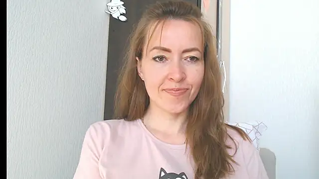NicoleEunice87 élő chatszobája