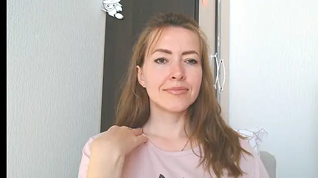 Sala de chat ao vivo de NicoleEunice87