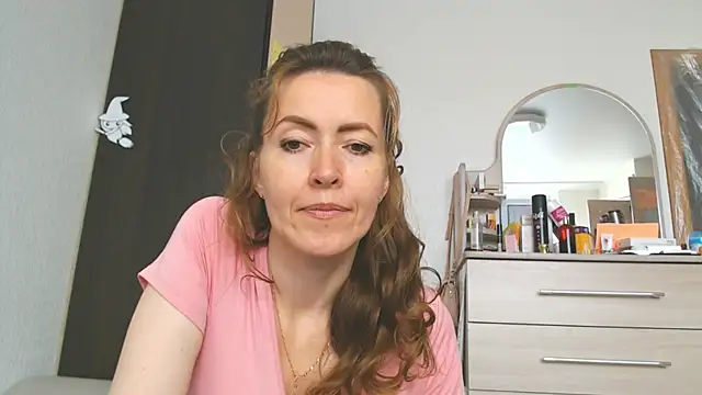 NicoleEunice87 Adlı Modelin Web Kamerası Şovu