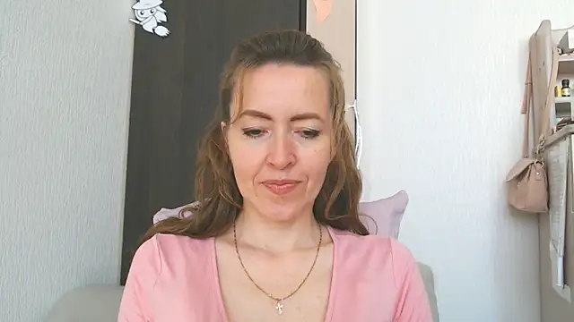 צ'אט XXX בשידור חי של NicoleEunice87
