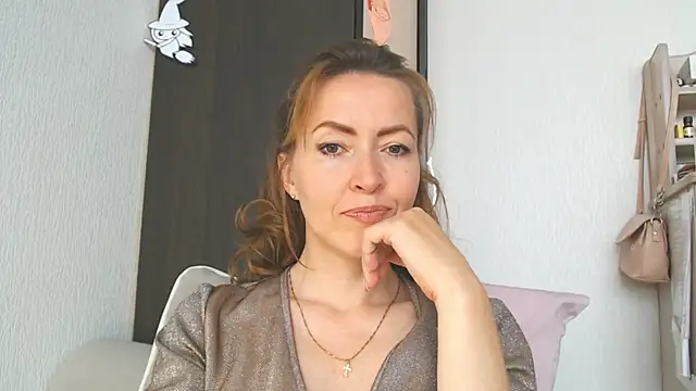 Онлайн чат XXX NicoleEunice87