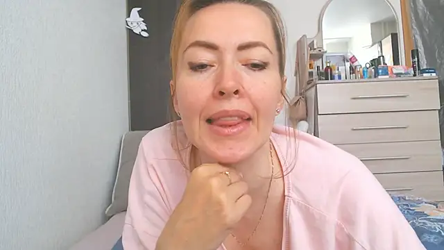 NicoleEunice87 Live XXX-chat