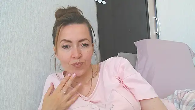 NicoleEunice87 Live XXX-Chat