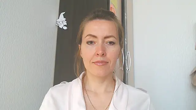 הופעת וובקאם של NicoleEunice87