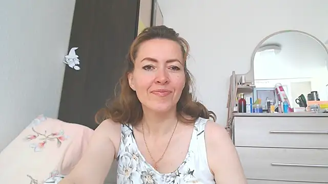 NicoleEunice87 XXX чат на живо