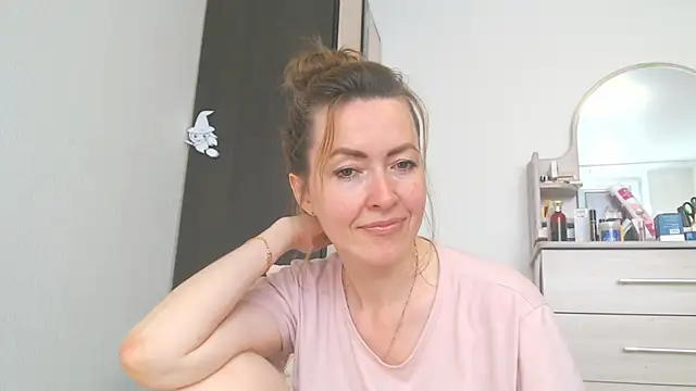 NicoleEunice87 Live XXX-Chat