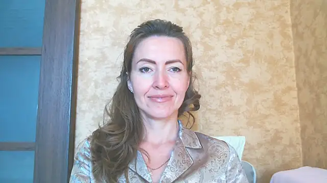 XXX chat uživo modela NicoleEunice87